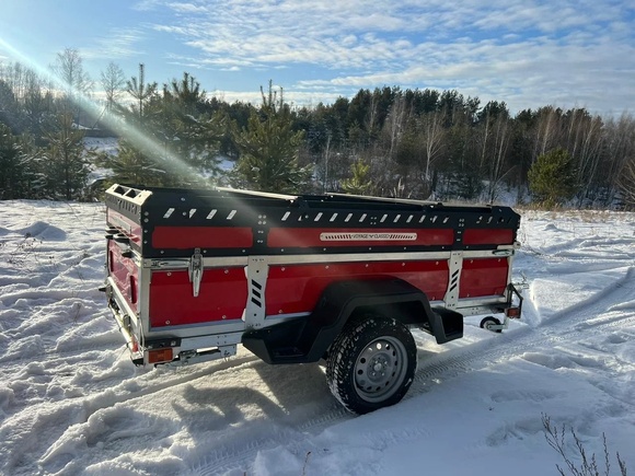 Прицеп VOYAGE Classic 2,5 Бортовой, туристическая крышка с багажником, высота внутри 530 (ш. 1,3; д. 2,5) pitbikemarket.ru